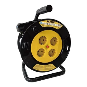 Última Oportunidad ENROLLACABLE SCHUKO 25 M. 4 TOMAS IP20 CON PROTECCION TERMICA E INFANTIL