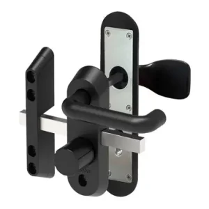 Descuento MANILLA CON CILINDRO SEGURIDAD Y ESCUDO 47MM PARA TRATEROS Y PUERTAS METÁLICAS
