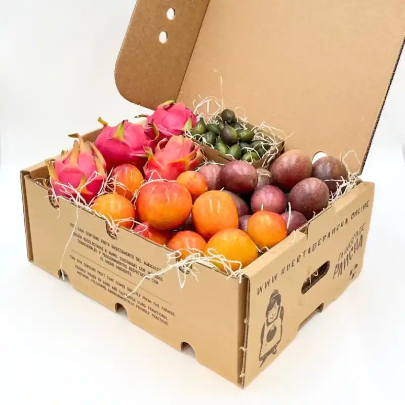 Cesta Frutas Tropicales Para Regalar de Málaga 5,5 Kg Imprescindible (Must-Have)
