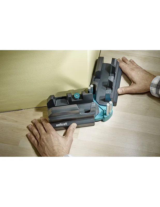 FALSA ESCUADRA Y CAJA DE INGLETAR WOLFCRAFT Novedad